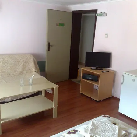 Snejanka Family Hotel